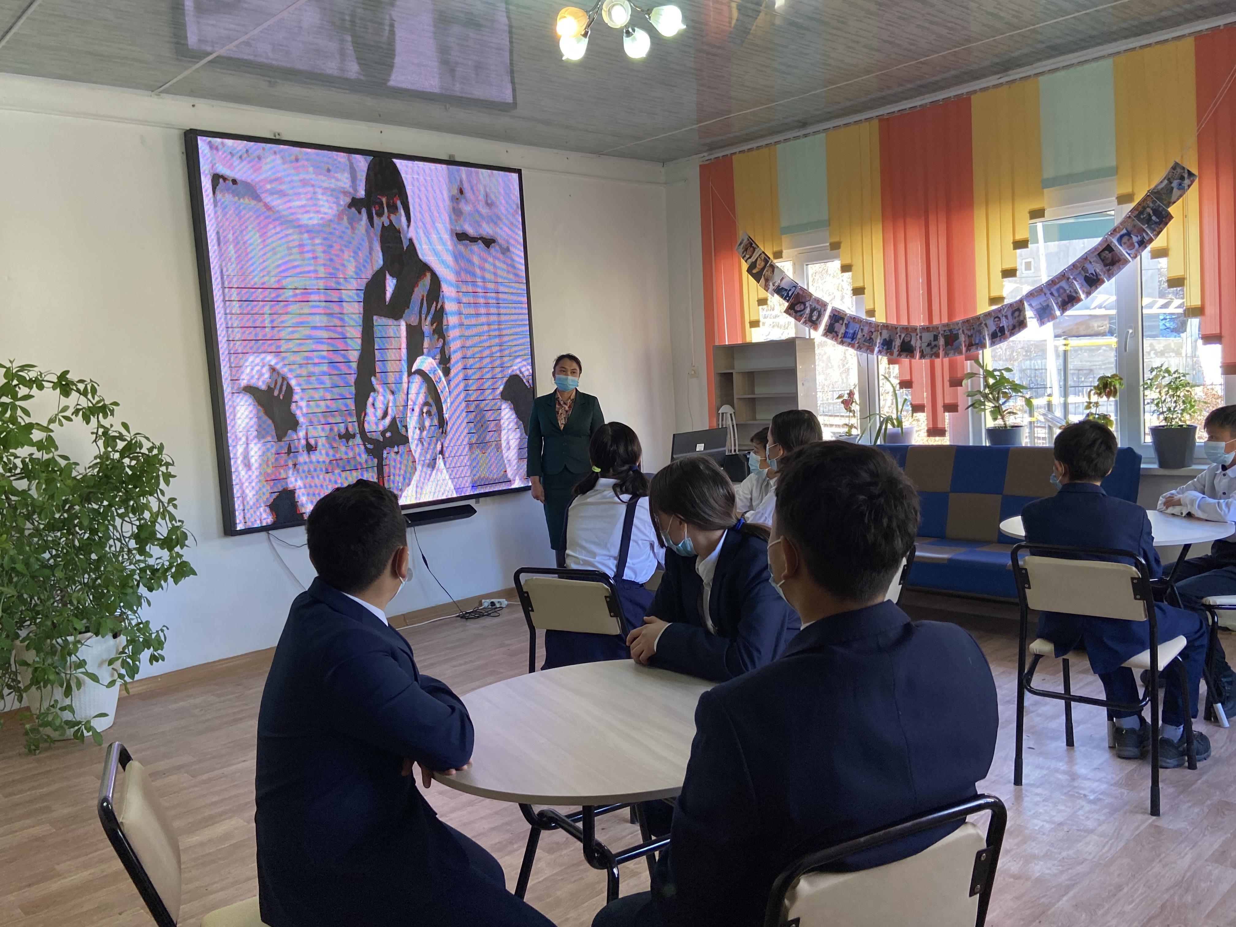 Адалдық сағаты. Қазақтың  аса  көрнекті ағартушы-педагогы, жазушы, этнограф, фолькльоршы, қоғам қайраткері Ыбырай Алтынсарин.